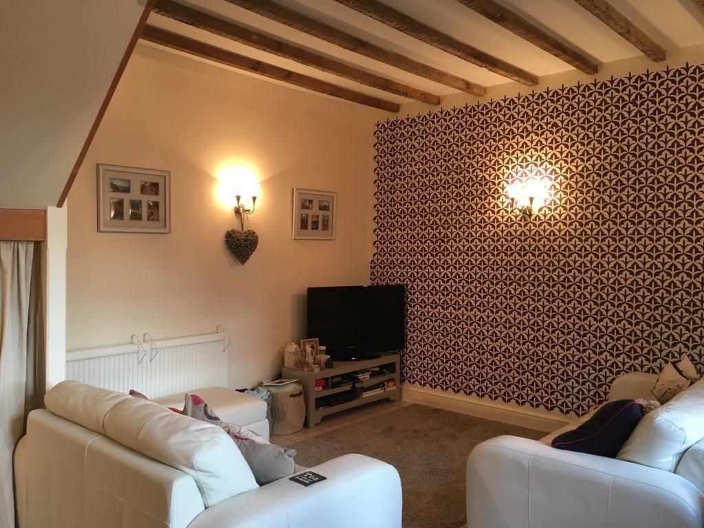 The Stables Villa Hope Bowdler Exterior foto